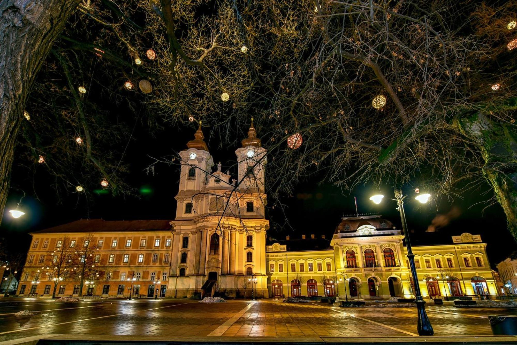 Eger Tower View Apartment Esterno foto