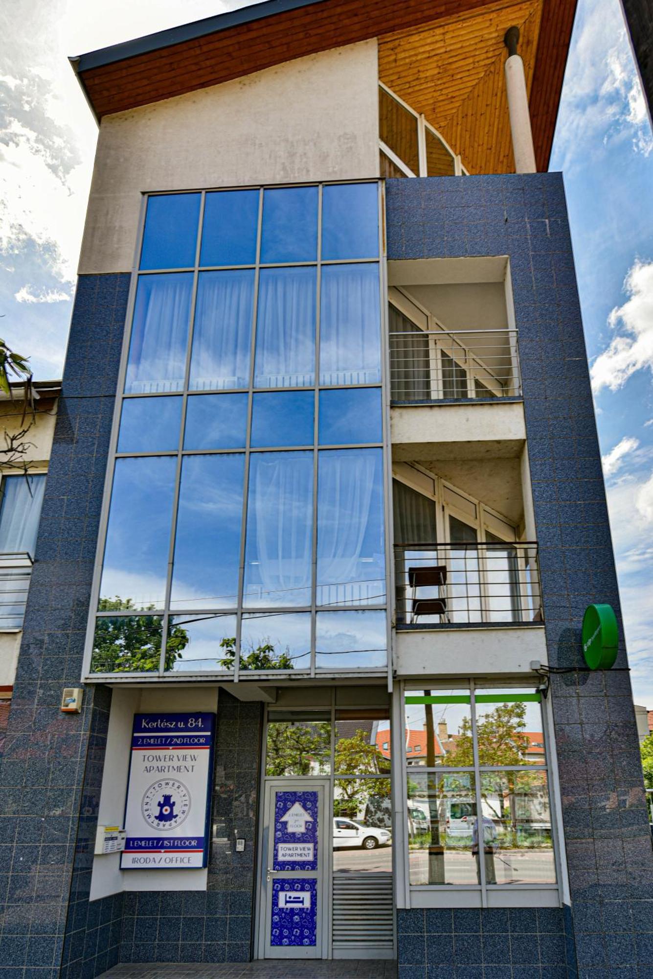 Eger Tower View Apartment Esterno foto