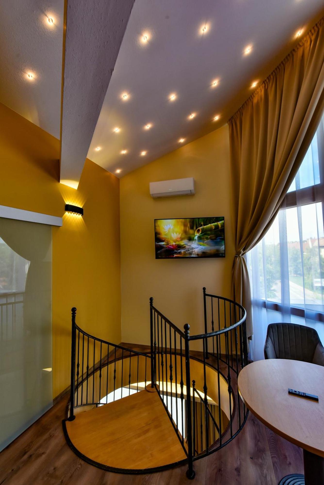 Eger Tower View Apartment Esterno foto