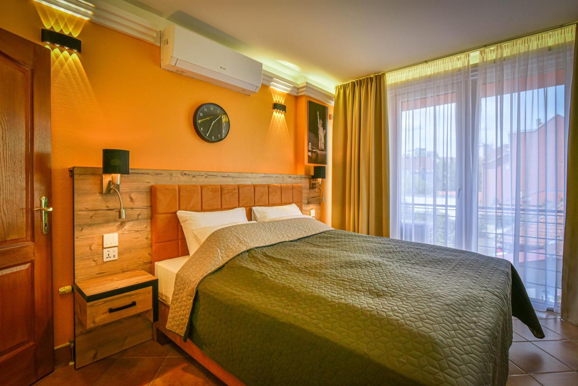 Eger Tower View Apartment Esterno foto